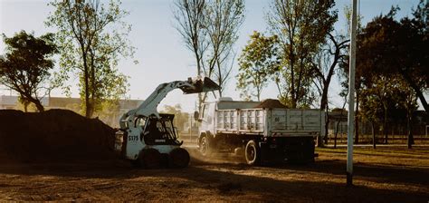 going rate for skid steer work|bobcat with operator hourly rates.